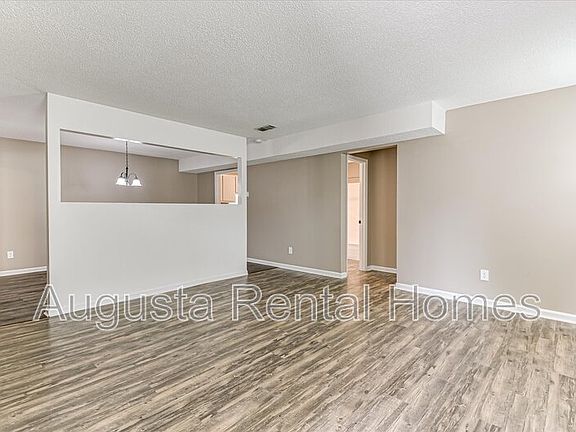 5th image of 3037 Old Powderhouse Rd #D2
