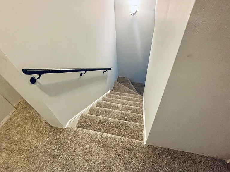 177 Uteg St #206C — Photo 34