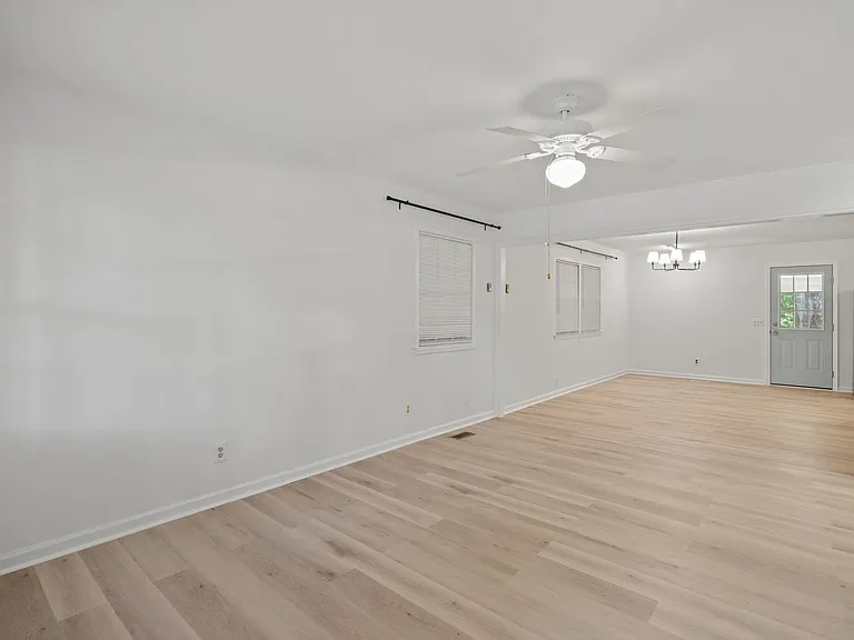 7444 Edenwood Ln — Photo 5