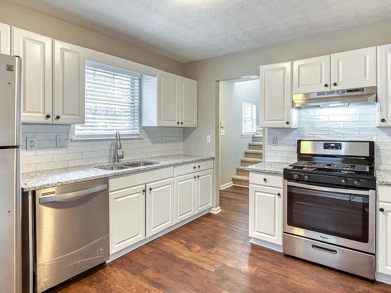 3036 Regal Park Ct — Photo 21