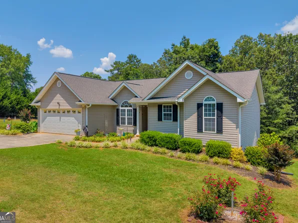 34 Gooseway Rd, Eastanollee, GA 30538