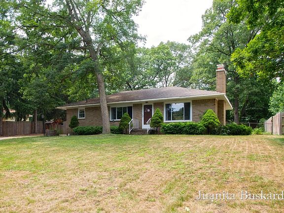 2nd image of 2473 Bristolwood Dr NW