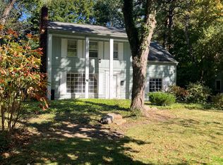 2821 Lee Rd, Stow, OH 44224