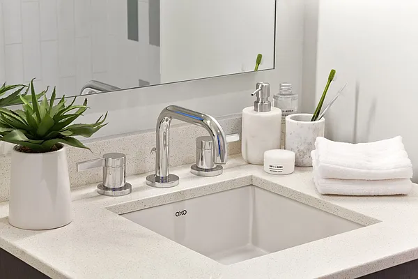 Rented by Greystar | media 15