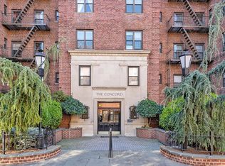 25-40 31st Ave APT 1L, Queens, NY 11106