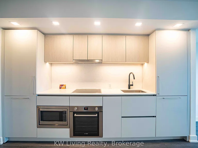 609 Sherbourne St #1105 — Photo 13