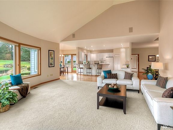 3rd image of 6126 Troon Ln SE