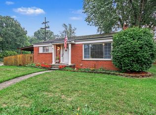 19725 Maplewood St, Livonia, MI 48152