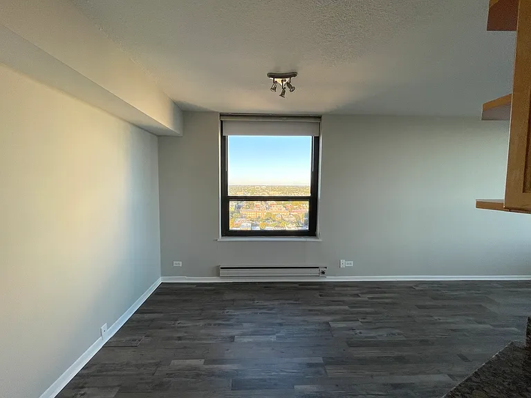 5100 N Marine Dr #27M — Photo 5