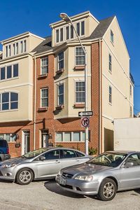 1029 S Clinton St, Baltimore, MD, 21224