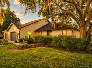 6487 W Lexington Dr, Crystal River, FL 34429