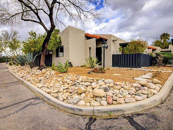 2nd image of 5412 N La Casita Dr
