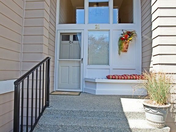 2nd image of 3635 256th Ave SE #21