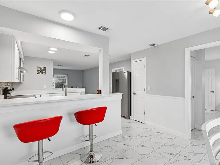 8120 Brown Pelican Ave — Photo 5