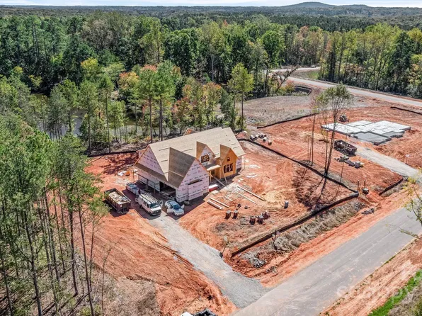 17 Great Blue Path, Clover, SC 29710