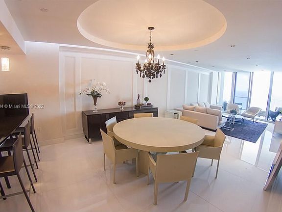 3rd image of 17121 Collins Ave APT 3504