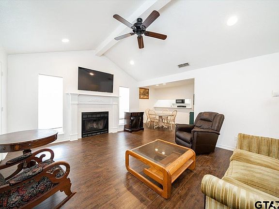 5th image of 618 Kings Mountain Dr