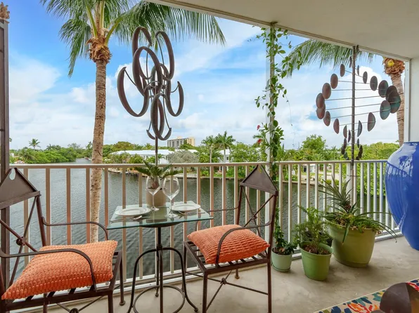 801 NE 18th Court #302, Fort Lauderdale, FL 33305