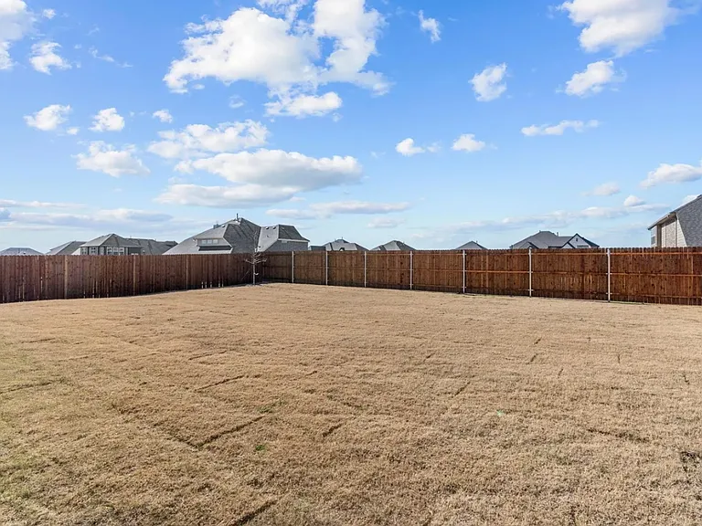 16921 Sandgrass Dr — Photo 13