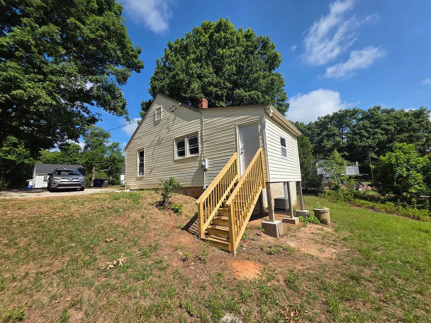 4035 Leo Street — Photo 2