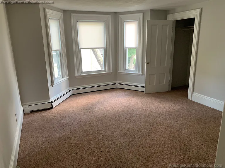 17 Mansfield St #2 — Photo 5
