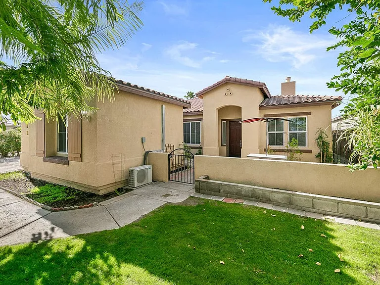 46211 Roadrunner Ln — Photo 29