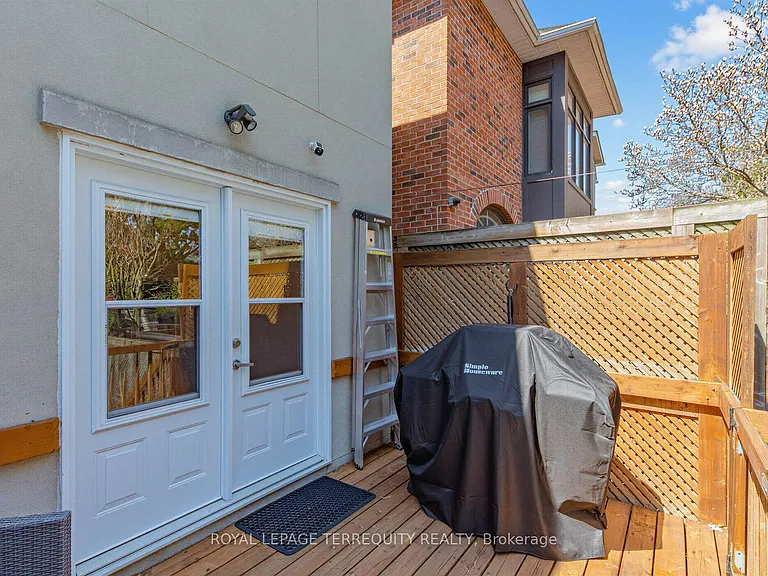 21 Hadley Rd — Photo 34