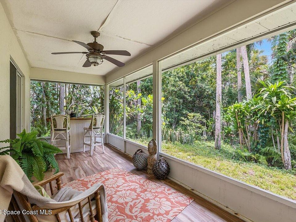 1st image of 113 River Oaks Rd