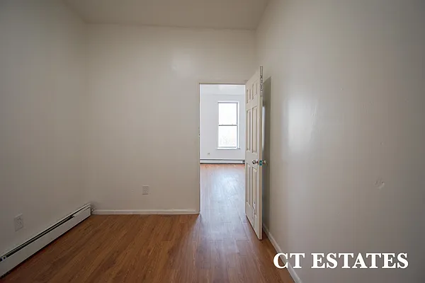 Rented by CT Estates | media 6
