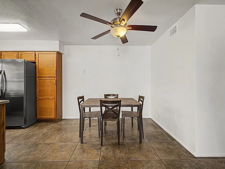 154 W 5th St #222 — Photo 9