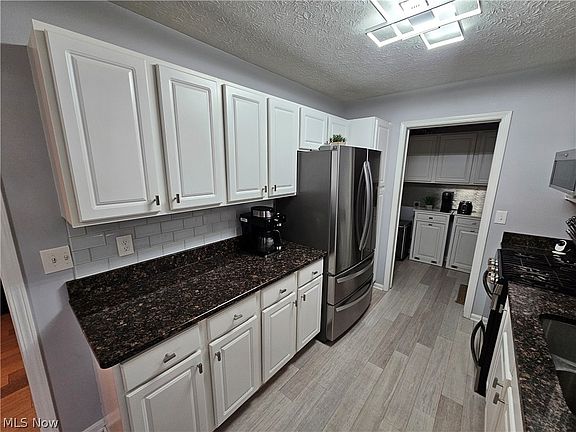 5th image of 2088 W Reserve Cir