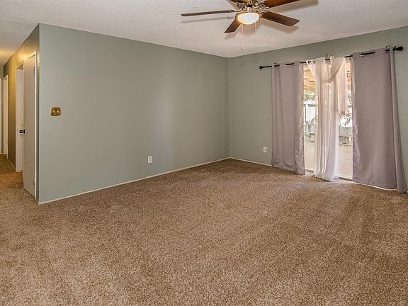 3rd image of 109 Marin Pl