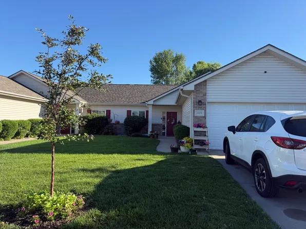 23276 Kelsey Ln, Waterloo, NE 68069