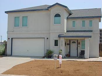 1st image of 1717 Palisades Dr