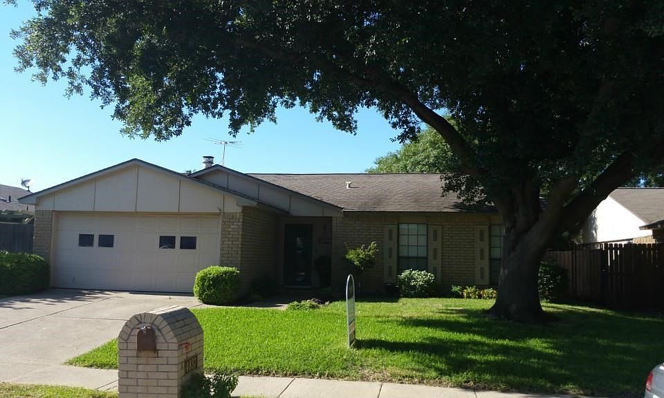 1st image of 4037 Shagbark St