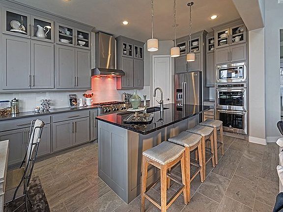 5th image of 811 Garland Dr
