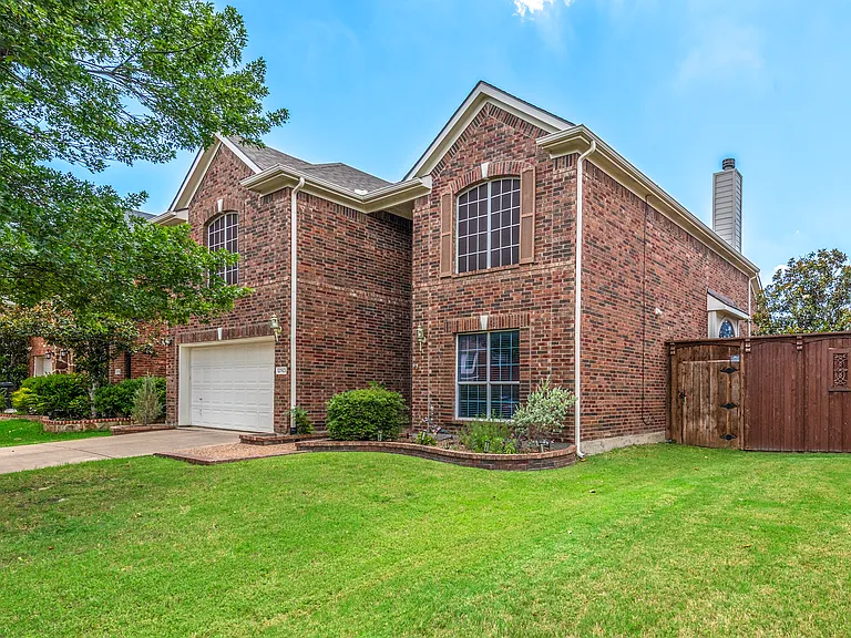 12763 Cardinal Creek Dr — Photo 3