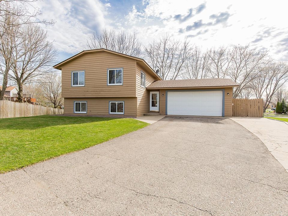 1st image of 14712 Burnell Park Dr