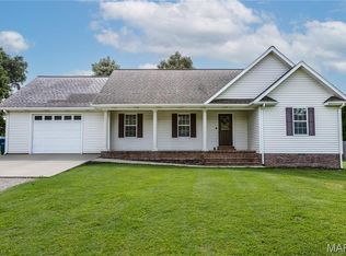 11679 Finley Dr, Dexter, MO 63841