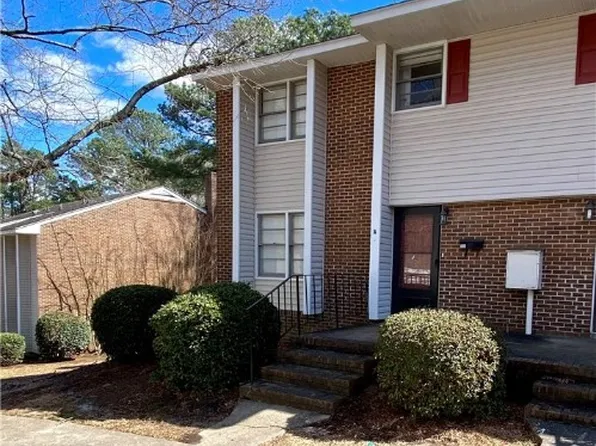 599 Winding Creek Rd APT A, Fayetteville, NC 28305