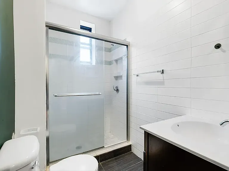 165 W 127th St #3H — Photo 4