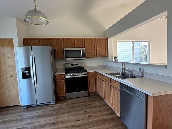 5th image of 2907 Astor Ln