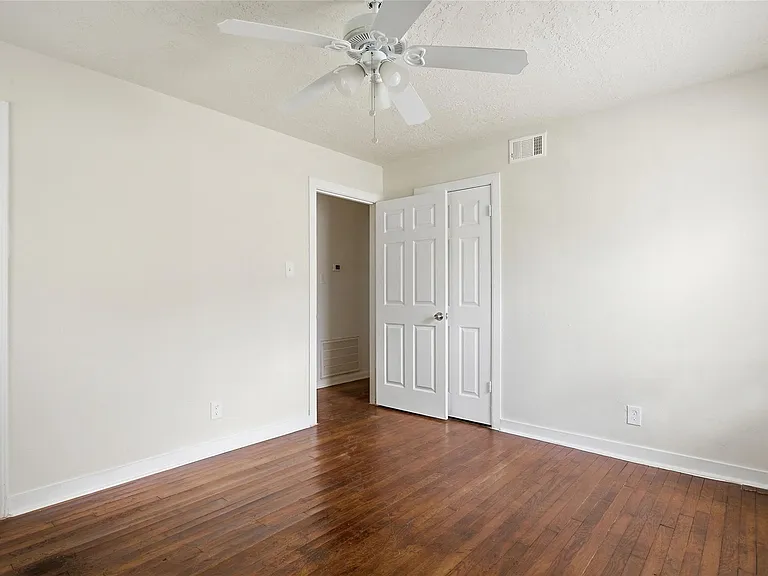 5622 Woodgreen St — Photo 18