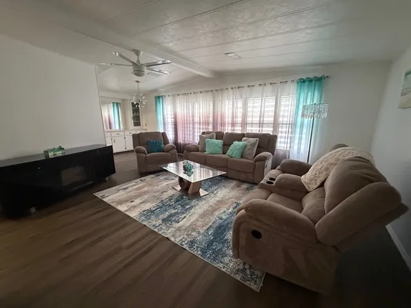 253 Caviller Ct, North Fort Myers, FL 33917