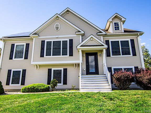 2nd image of 5 Deangelis Drive