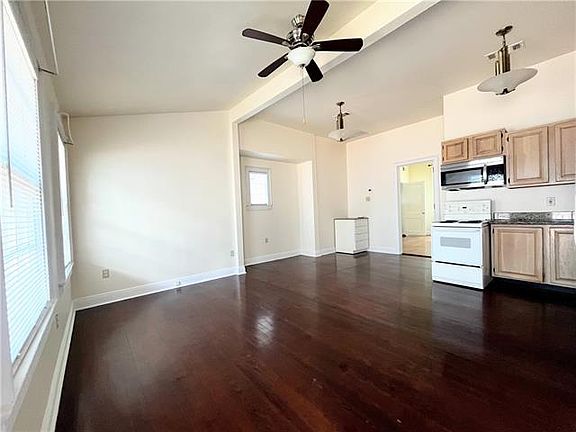 2nd image of 1431 Saint Andrew St APT D