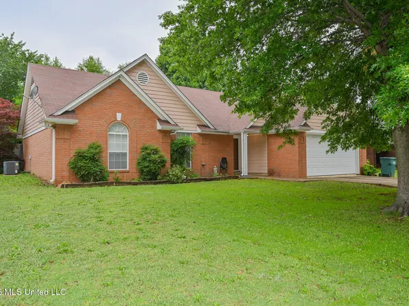 7317 Bridle Ln, Southaven, MS 38671