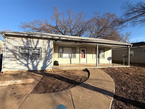 2332 N Poplar St, Wichita, KS 67219
