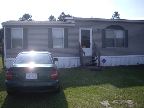 7316 Acropolis Dr, Parkton, NC 28371