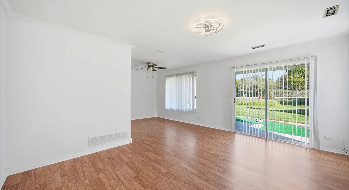 3 bed, 1.5 bath, 1195 sqft, $2,700 — Photo 4